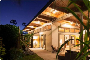 Eco-Farm Tropical Modern Loft
